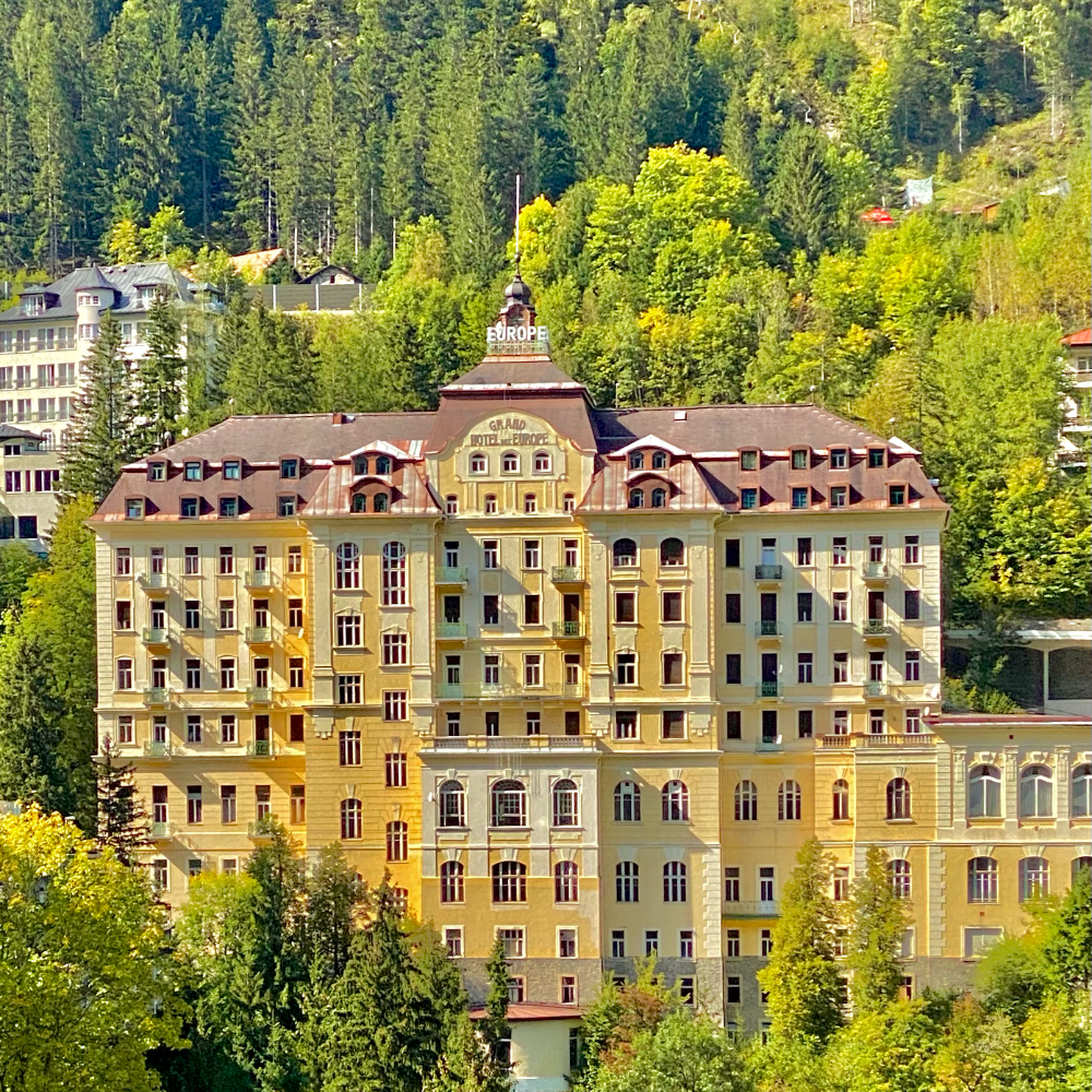 Grand Hotel de l&rsquo;Europe, empty since the cure years